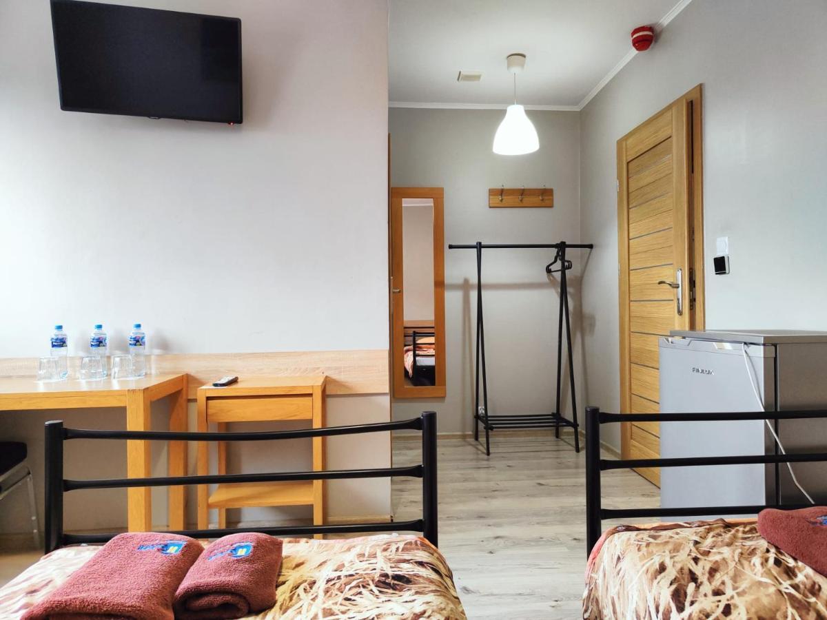 Hostel Centrum ラドム エクステリア 写真