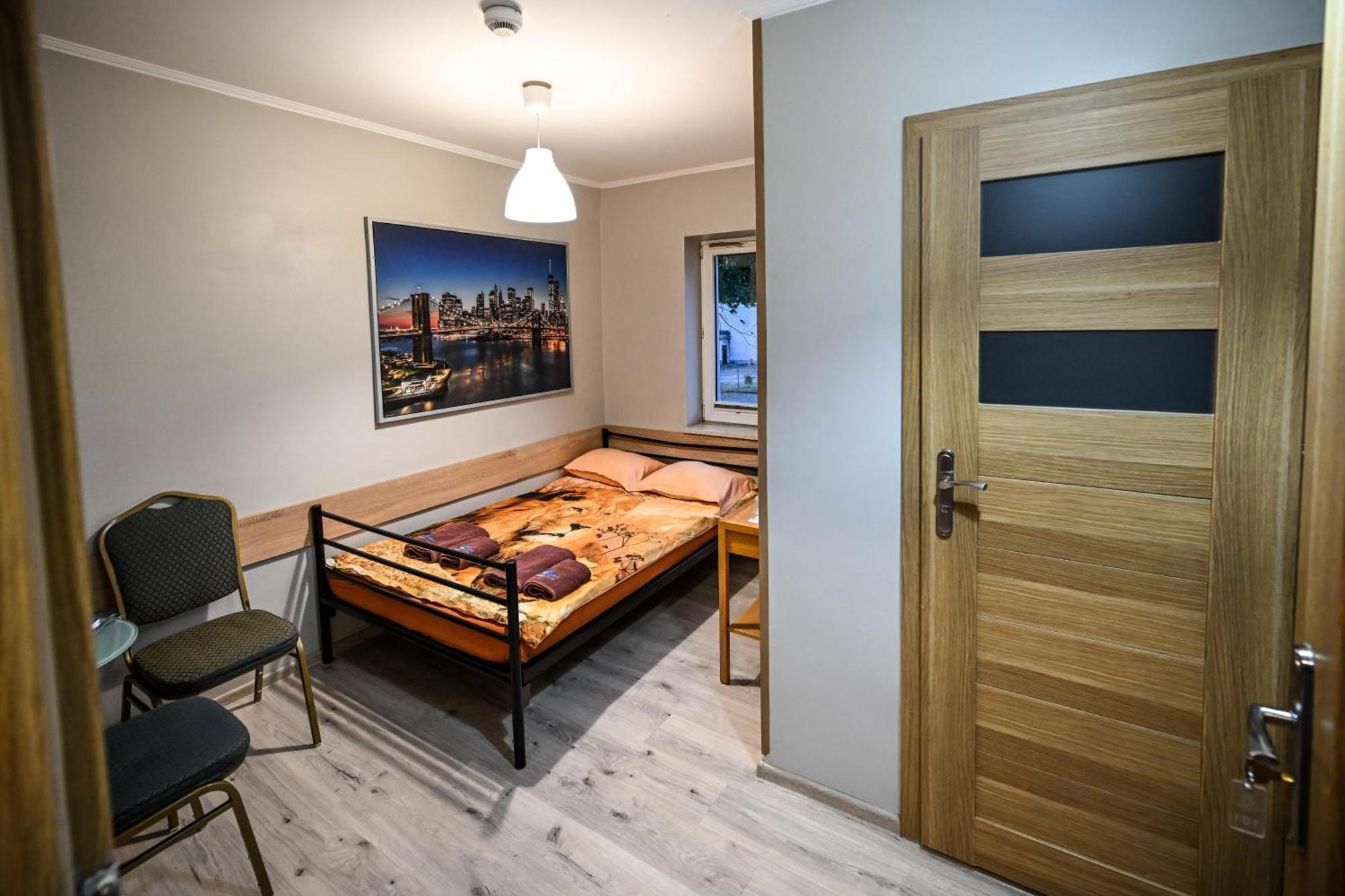 Hostel Centrum ラドム エクステリア 写真