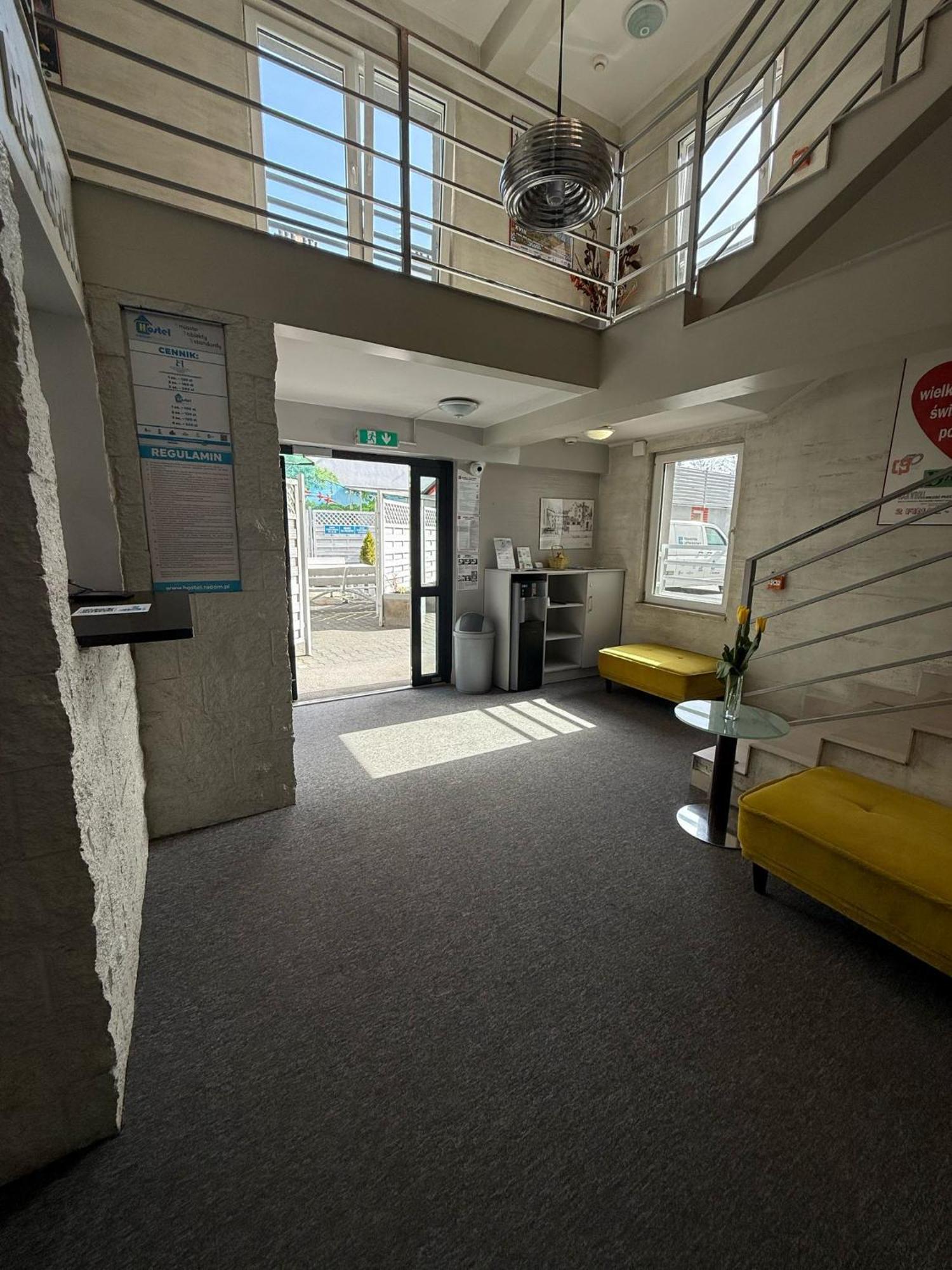 Hostel Centrum ラドム エクステリア 写真