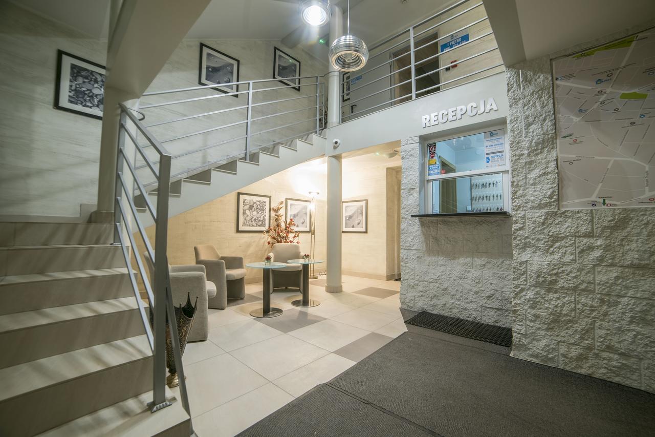 Hostel Centrum ラドム エクステリア 写真