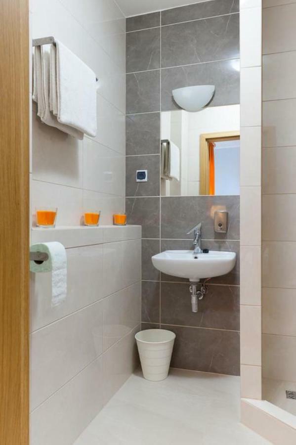 Hostel Centrum ラドム エクステリア 写真